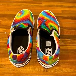 Kids Vans tie dye slip ons - never worn - size 2.5 US kids